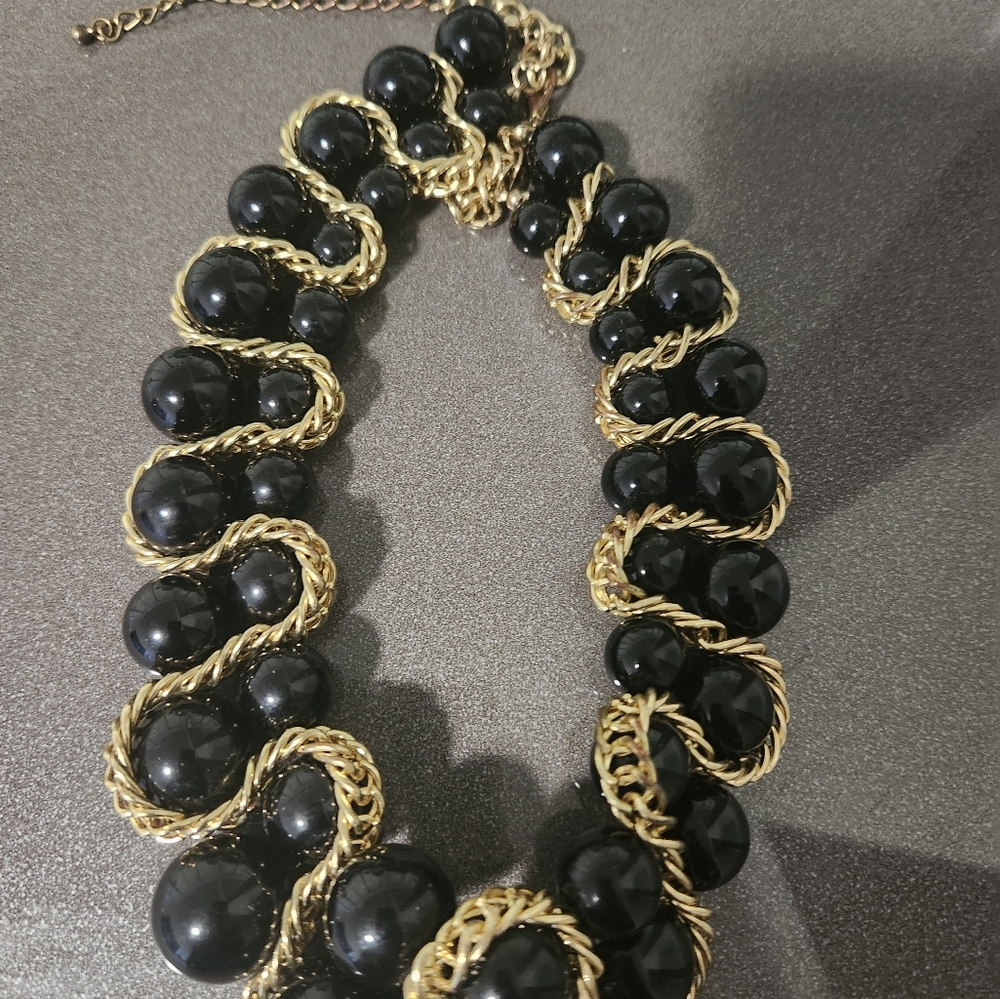 Necklace - Picture 2 of 2